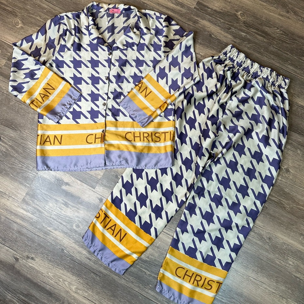Women’s Satin PJ Houndstooth Print “Christian” Trim Top & Pants Lounge Set small